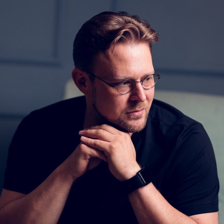 Marc Pollok - Psychologischer Berater Marc Pollok- Psychologischer Berater und Systemiker mit langjähriger Erfahrung